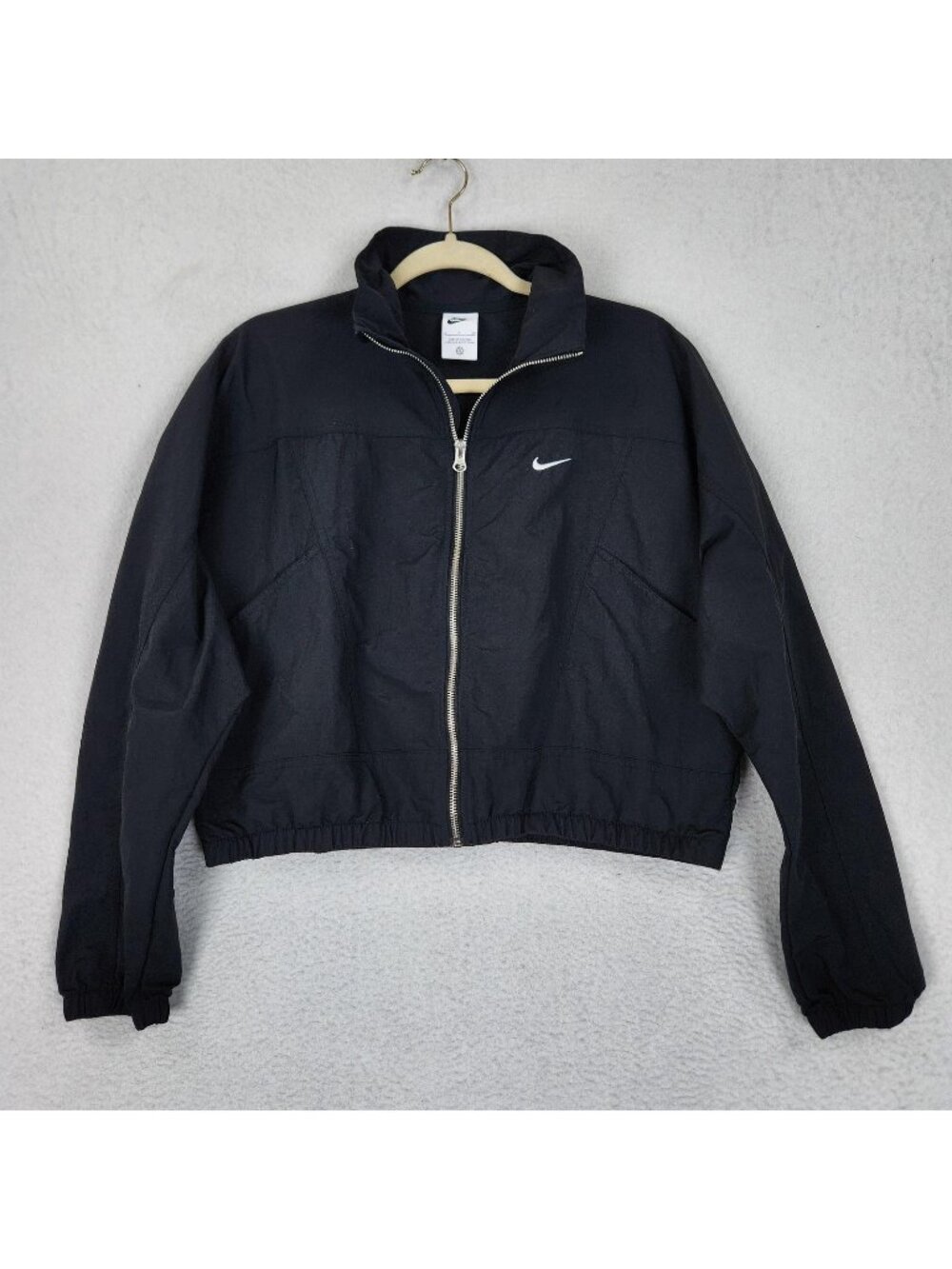 Nike Jacket Womens Small Black Woven Full Zip Lightweight Cropped Windbreaker